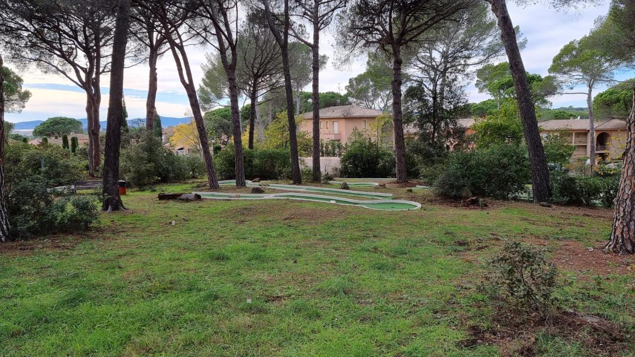 Chez K&D Studio Nature Avec Piscine St Raphael Saint-Raphaël エクステリア 写真